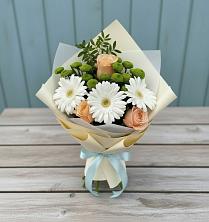 Букет герберы и розы в Мге Букет цветов из:  Герберы, Розы и Хризантемы в Мге